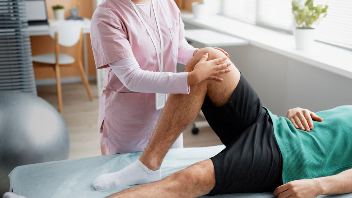 Osteoartroza kolena: vzroki, zdravljenje in vloga vadbe